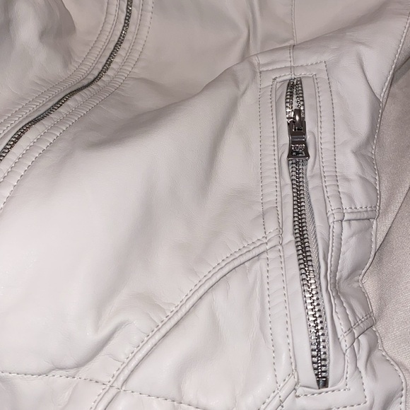 GUESS  Stone Faux Leather‎ Racer Jacket Large - Picture 8 of 14